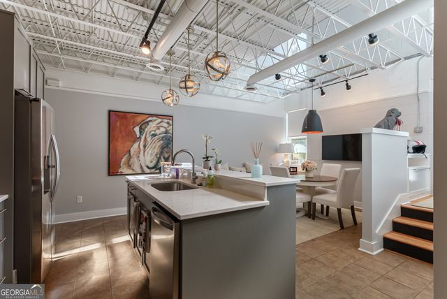 1295 E Broad Street, Athens, GA 30601