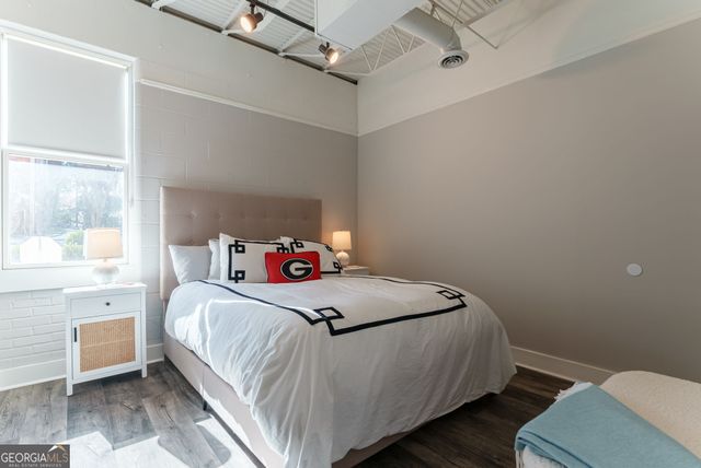 1295 E Broad Street, Athens, GA 30601