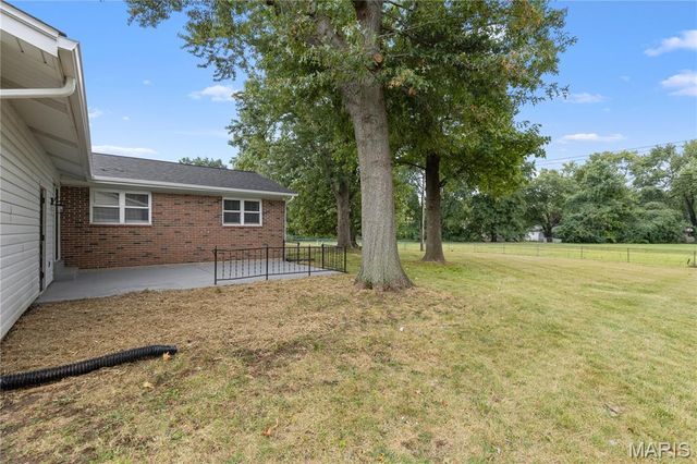 1411 Sherwood Forest Drive, Florissant, MO 63031