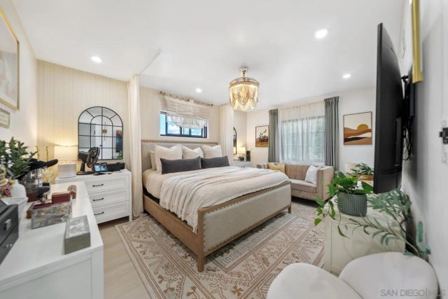 3975 Apore St, La Mesa, CA 91941
