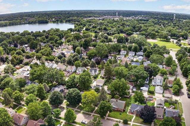 4247 Zenith Avenue N, Robbinsdale, MN 55422