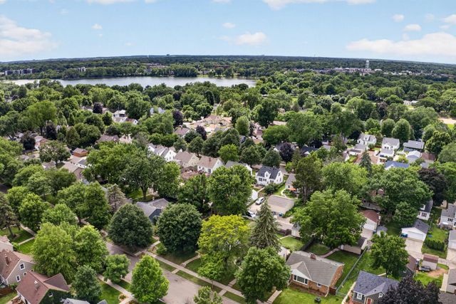 4247 Zenith Avenue N, Robbinsdale, MN 55422