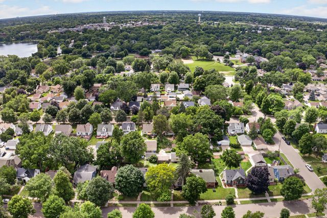 4247 Zenith Avenue N, Robbinsdale, MN 55422