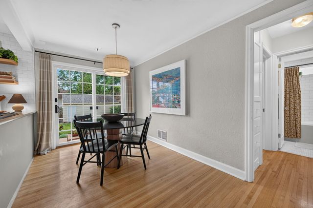 4247 Zenith Avenue N, Robbinsdale, MN 55422