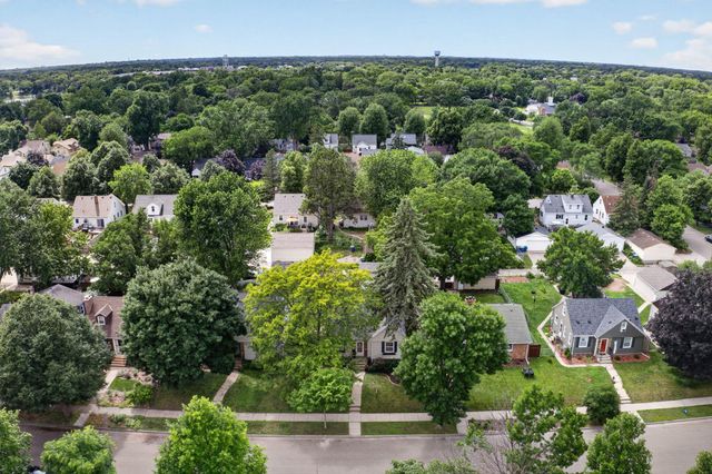 4247 Zenith Avenue N, Robbinsdale, MN 55422