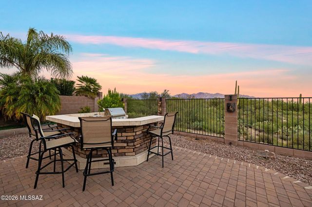 12488 N Paseo Penuela, Marana, AZ 85658