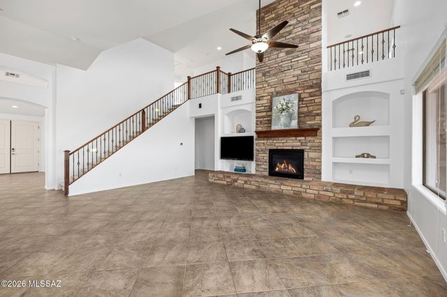 12488 N Paseo Penuela, Marana, AZ 85658
