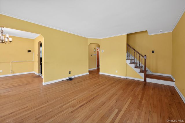 217-35 110 Avenue, Queens Village, NY 10429
