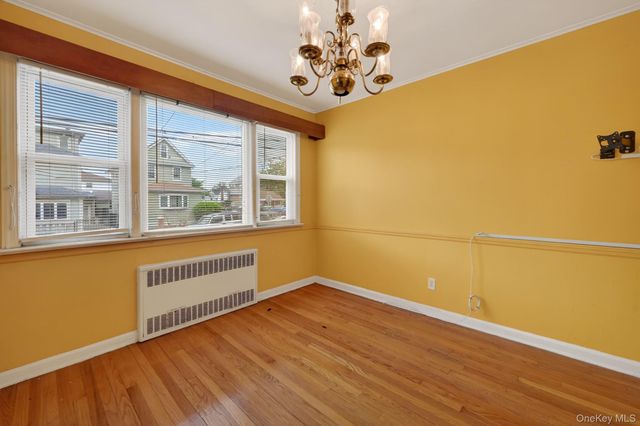 217-35 110 Avenue, Queens Village, NY 10429