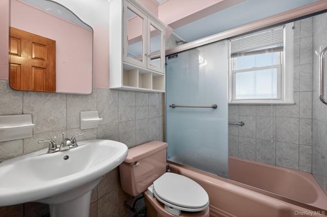 217-35 110 Avenue, Queens Village, NY 10429