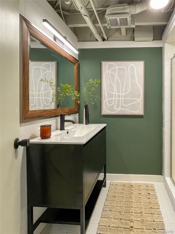 1028 N Wilson Avenue, Royal Oak, MI 48067