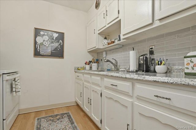 260 Newcastle Court B, Ridge, NY 11961