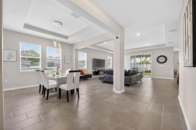 446 6TH AVENUE NW, Ruskin, FL 33570