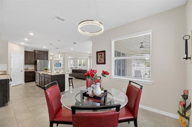 446 6TH AVENUE NW, Ruskin, FL 33570