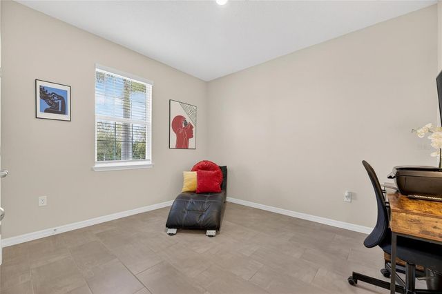 446 6TH AVENUE NW, Ruskin, FL 33570