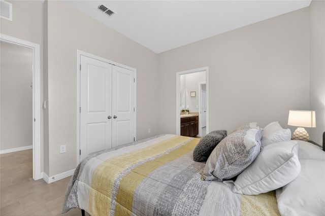 446 6TH AVENUE NW, Ruskin, FL 33570