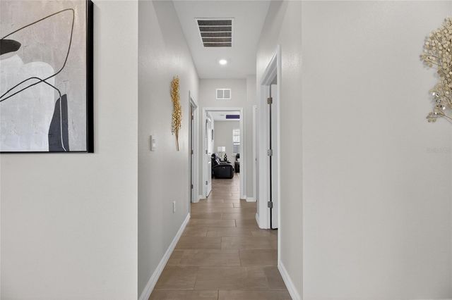 446 6TH AVENUE NW, Ruskin, FL 33570