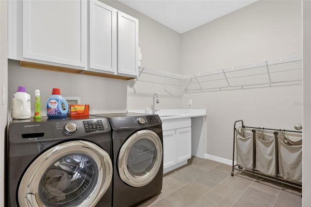 446 6TH AVENUE NW, Ruskin, FL 33570