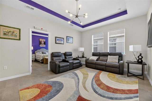 446 6TH AVENUE NW, Ruskin, FL 33570