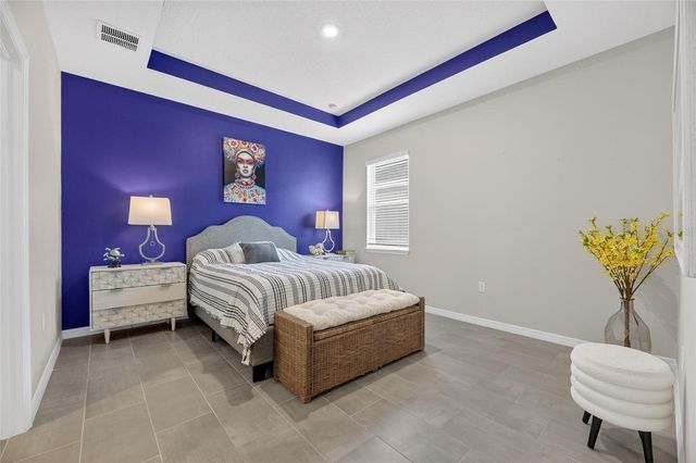 446 6TH AVENUE NW, Ruskin, FL 33570