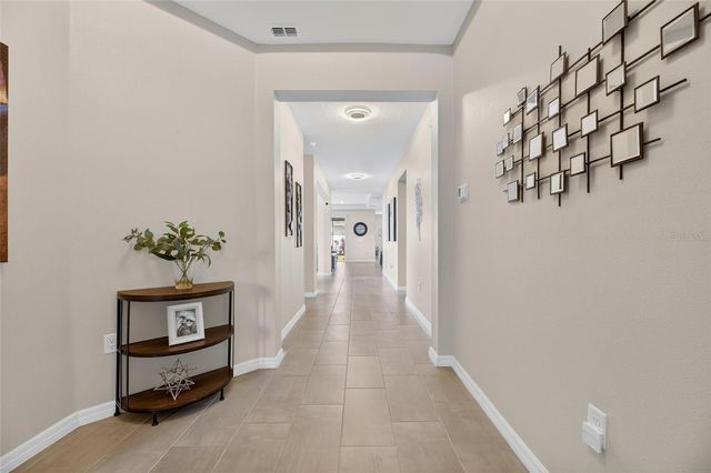 446 6TH AVENUE NW, Ruskin, FL 33570