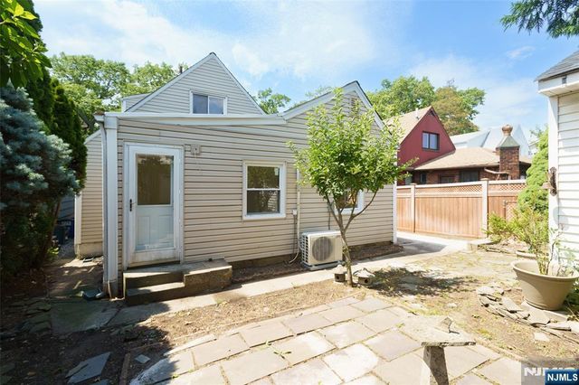 218 Riverview Avenue, North Arlington, NJ 07031