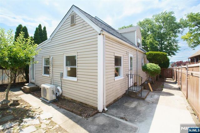 218 Riverview Avenue, North Arlington, NJ 07031