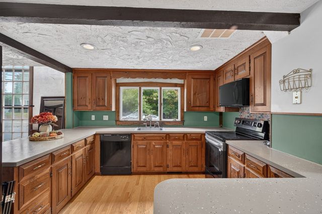 184 Centre St., Danvers, MA 01923