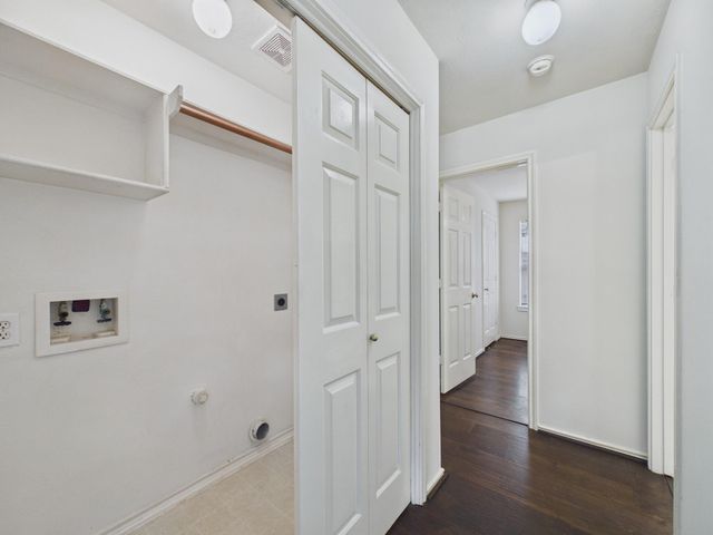 1151 Andover Drive, Pearland, TX 77584