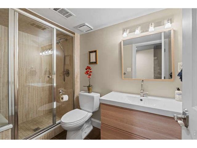 5220 S Joliet Way, Englewood, CO 80111