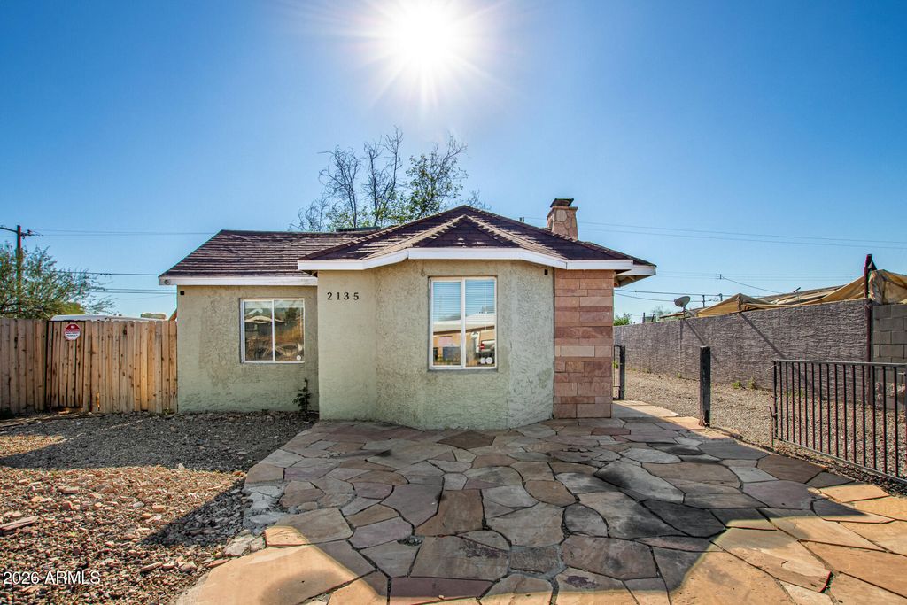 2135 W Hadley Street 3, Phoenix, AZ 85009