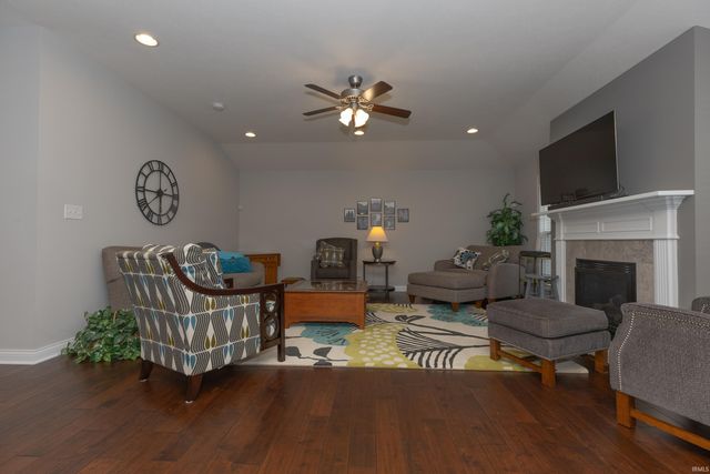 13320 Balboa Drive, Evansville, IN 47725