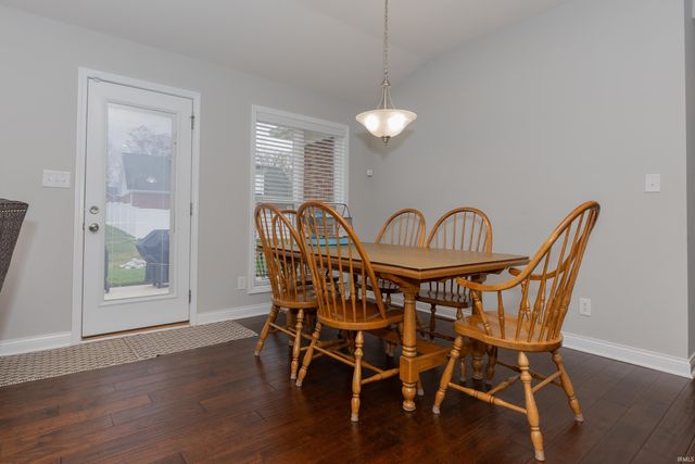 13320 Balboa Drive, Evansville, IN 47725