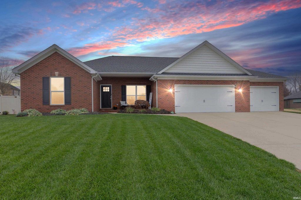 13320 Balboa Drive, Evansville, IN 47725