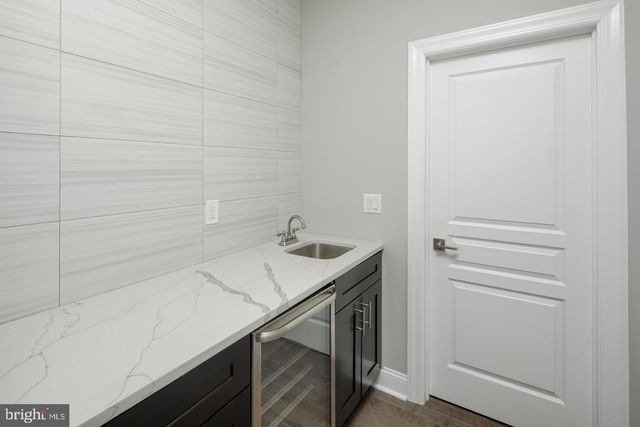 220 CECIL B MOORE AVE, Philadelphia, PA 19122