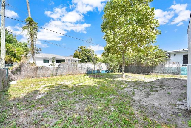 503 NW 47th St 0, Miami, FL 33127