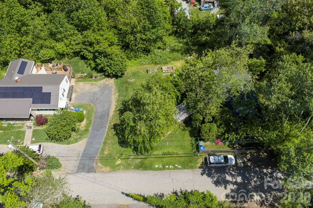 111 Dorchester Avenue, Asheville, NC 28806