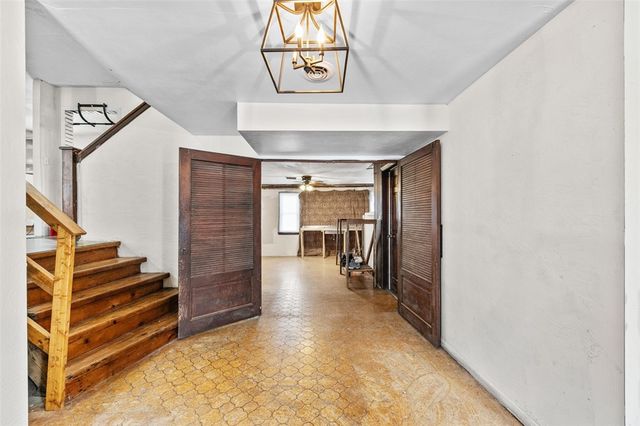 722 Connellsville Ave, Bullskin Twp, PA 15425