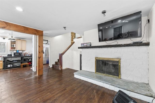 722 Connellsville Ave, Bullskin Twp, PA 15425