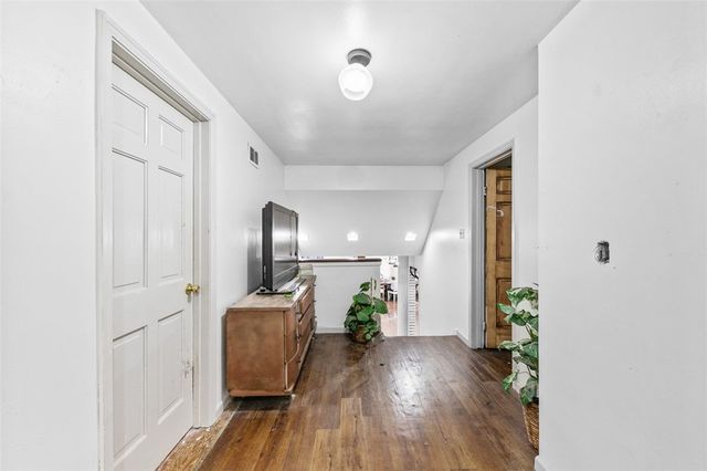 722 Connellsville Ave, Bullskin Twp, PA 15425