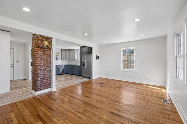 404 Connell St, Springfield, TN 37172