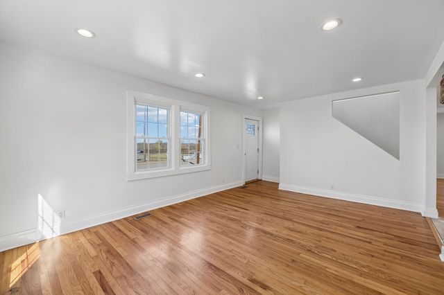 404 Connell St, Springfield, TN 37172