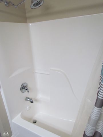 13888 Willesden Circle, Fishers, IN 46037