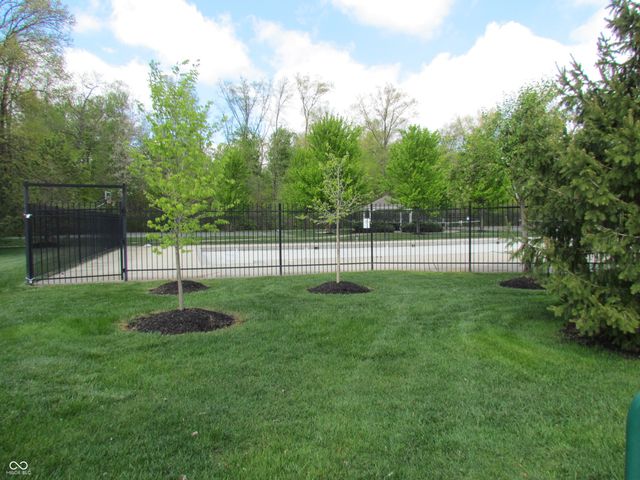 13888 Willesden Circle, Fishers, IN 46037