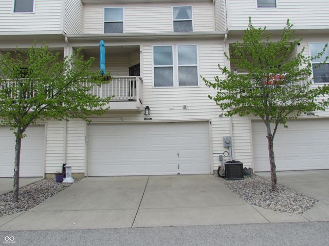 13888 Willesden Circle, Fishers, IN 46037