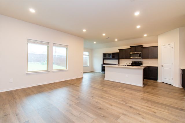 6441 Water Rapids Drive, Princeton, TX 75407