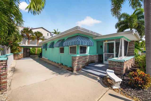 114 81ST STREET, Bradenton Beach, FL 34217