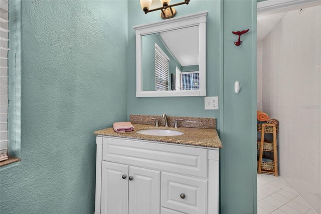 114 81ST STREET, Bradenton Beach, FL 34217