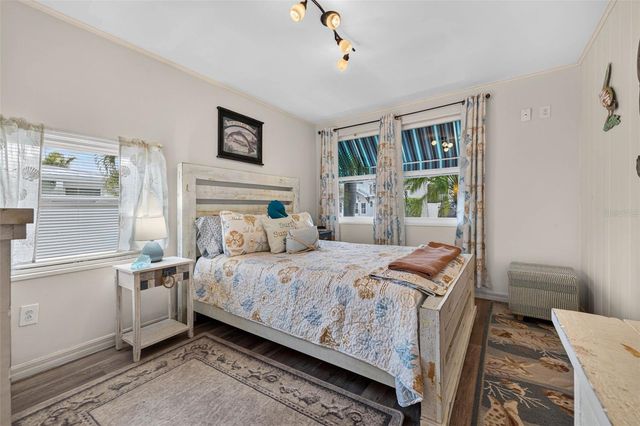 114 81ST STREET, Bradenton Beach, FL 34217