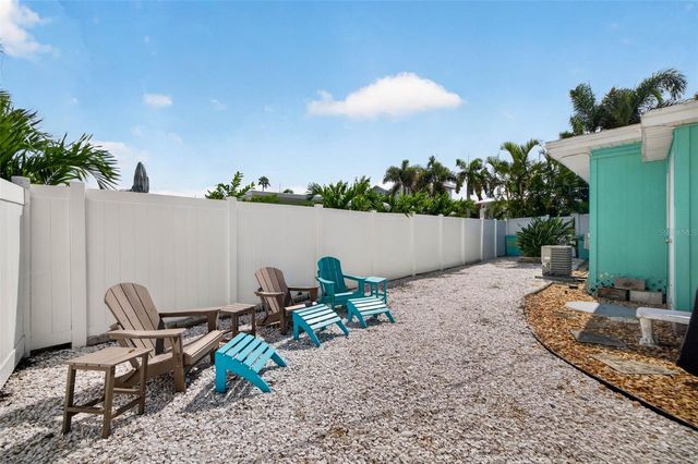 114 81ST STREET, Bradenton Beach, FL 34217
